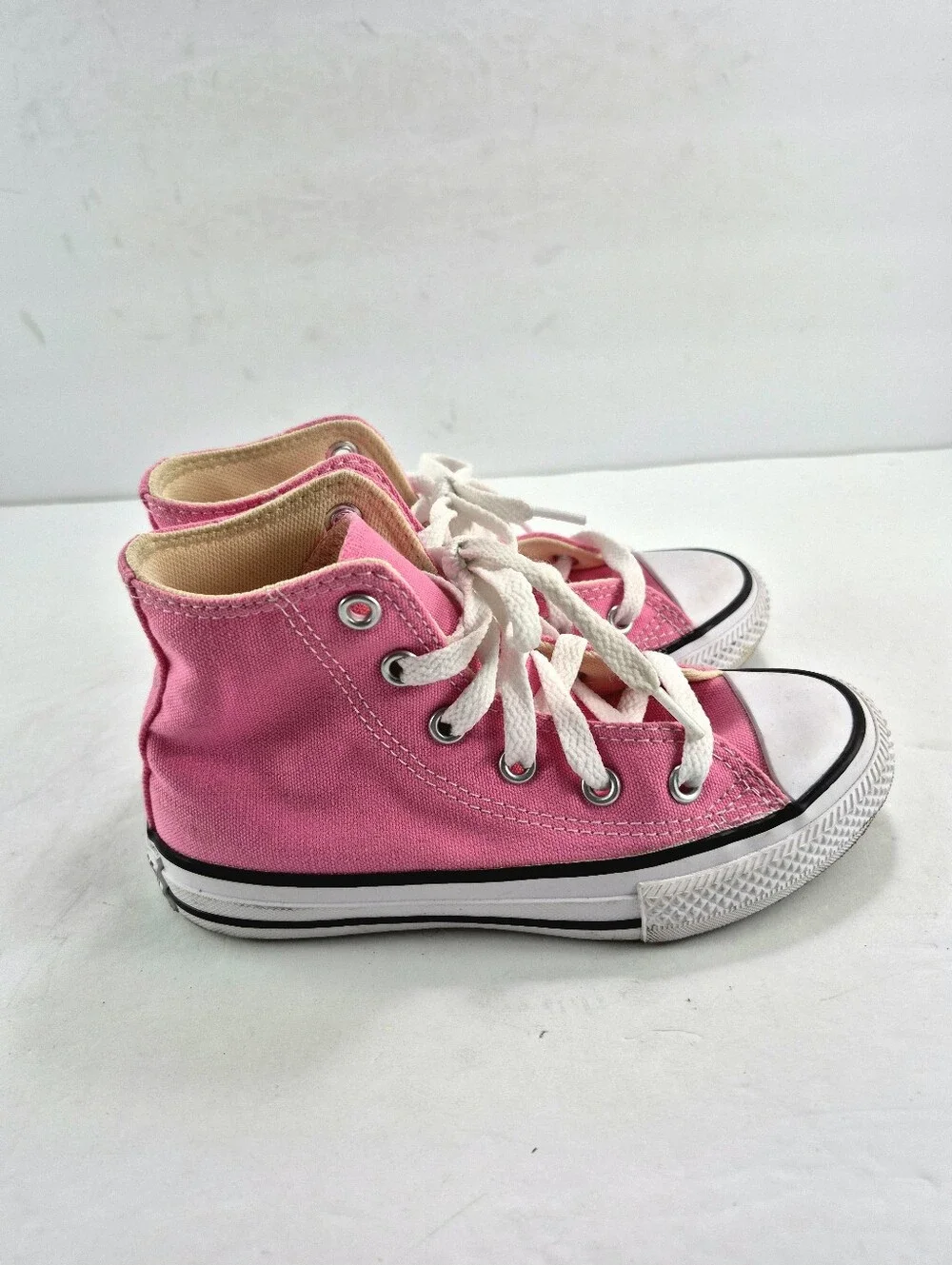 Converse Chuck Taylor All Star Pink High Top Sneakers Kids Size 11